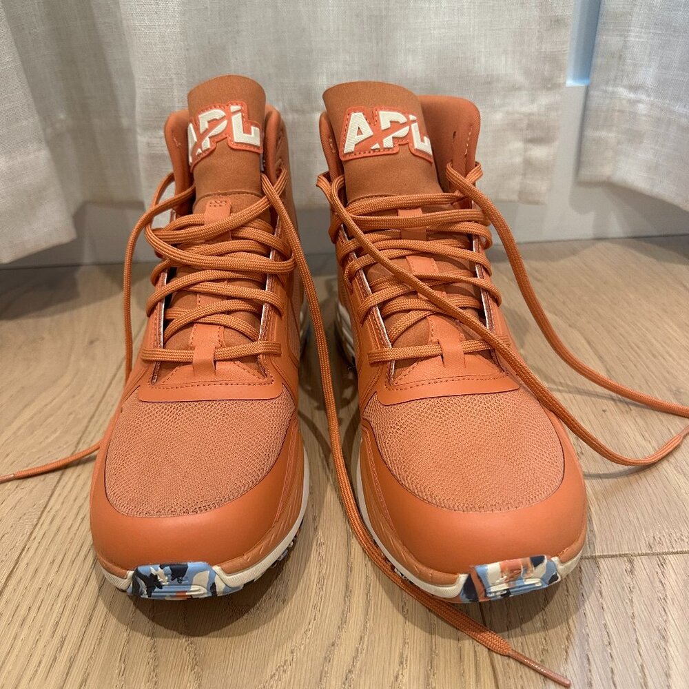 APL Shoes Defender Mens Size 11 Orange
